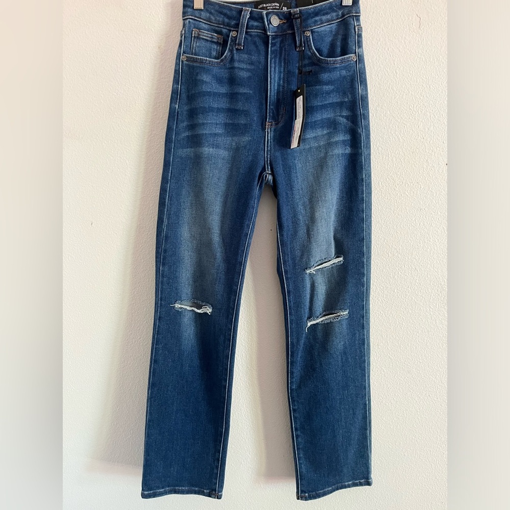 Never worn straight leg size 25 jeans